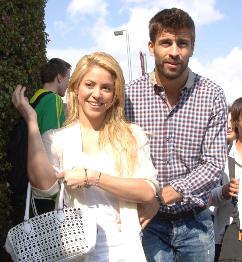 Shakira confirms her pregnancy, she’s allegedly 4 to 5 months along: Viewin...