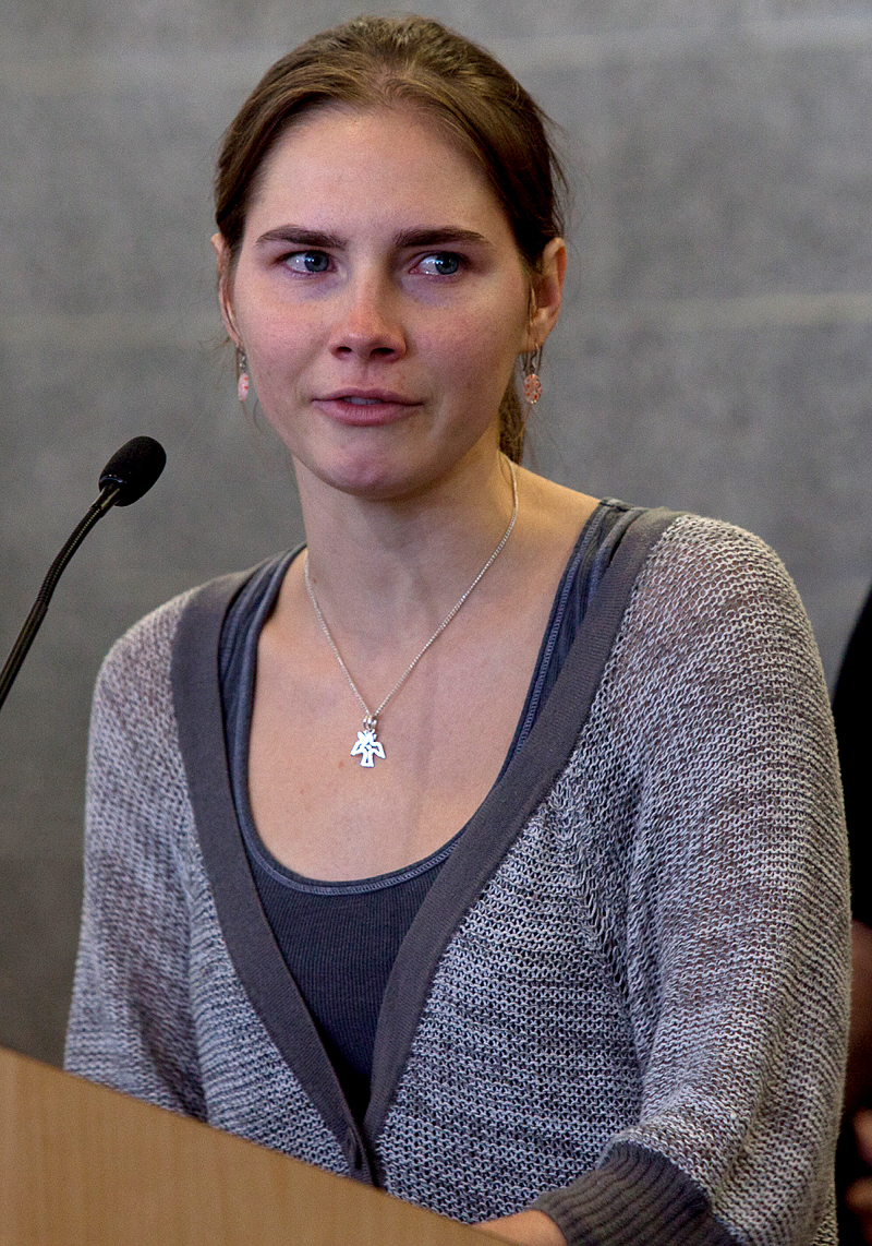 Amanda Knox’s acquittal overturned by Italian court, she will be retried fo...