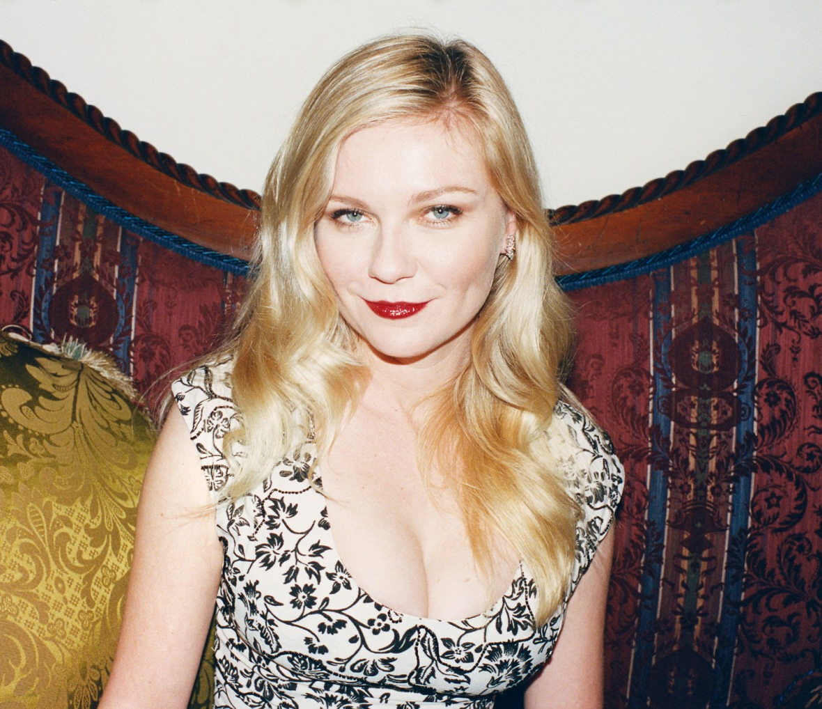 Kirsten Dunst on whether she’s slept with a director: 'I don’t give of...