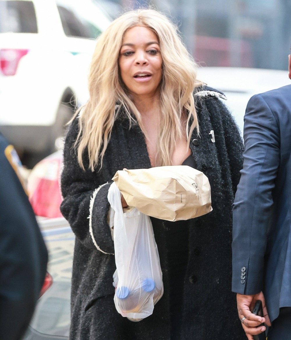 Wendy Williams spotted returning to the sober house after candid admission
