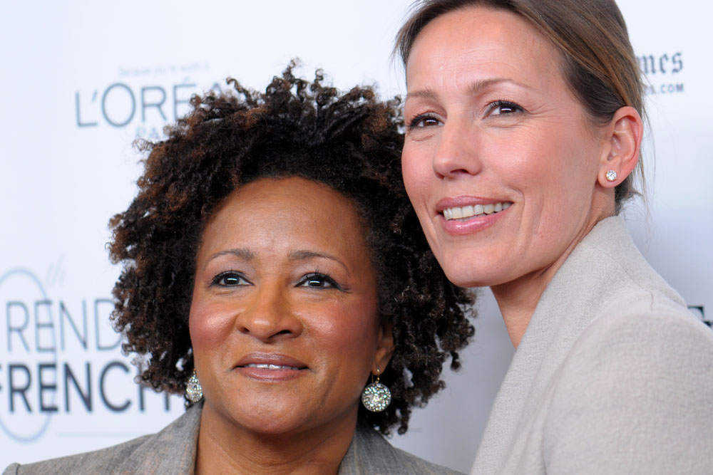 Wanda Sykes buys her wife jewelry when she gets offended by her jokes.