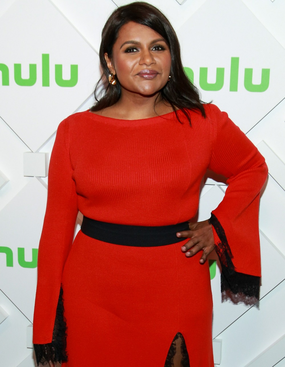 Mindy Kaling at arrivals for HULU Upfron...
