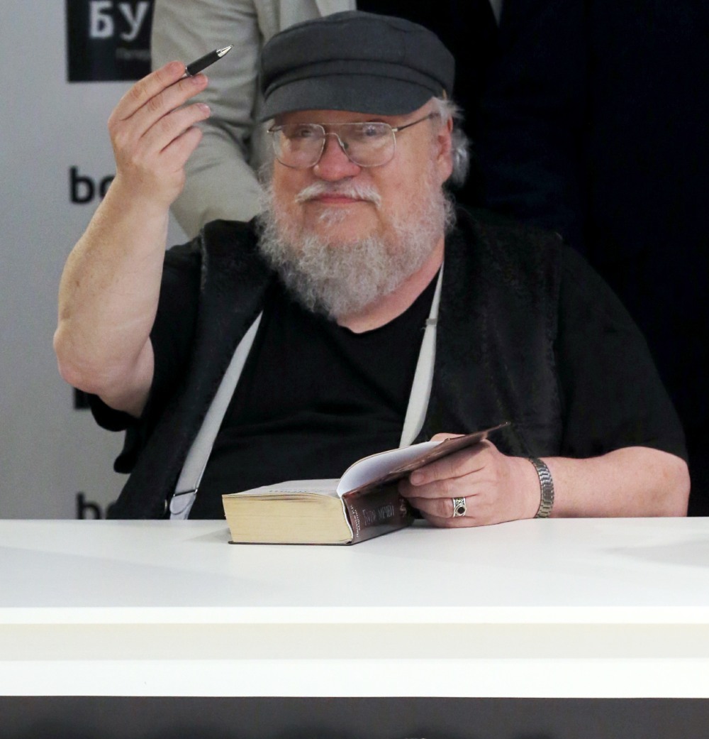 Game of Thrones author George R.R. Martin meets with readers
