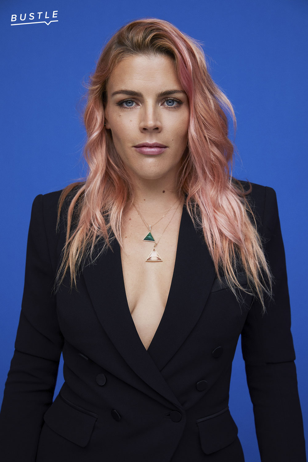 s01_BUSTLE_RulesBreakers_BusyPhilipps_0043_B