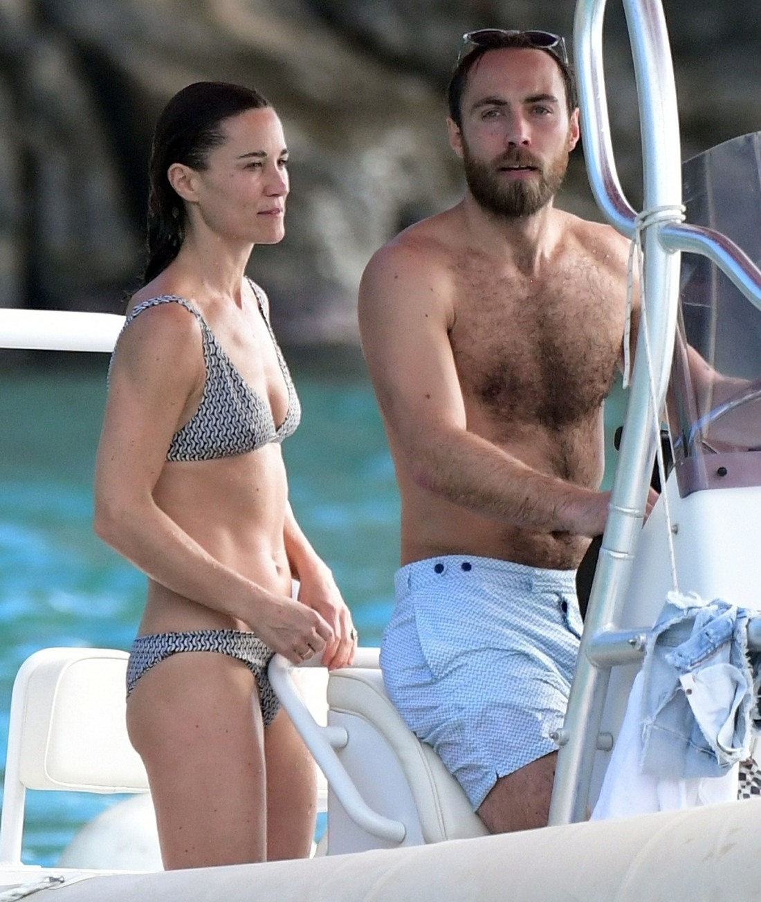 Pippa Middleton spends time with her family on holiday in St. Barts