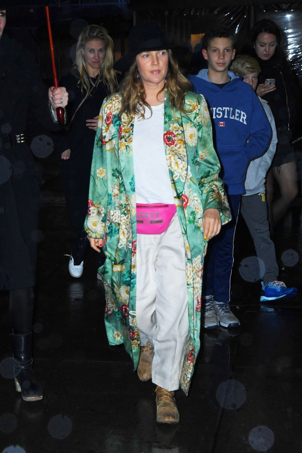 Drew Barrymore arrives at the Z100 Jingle Ball