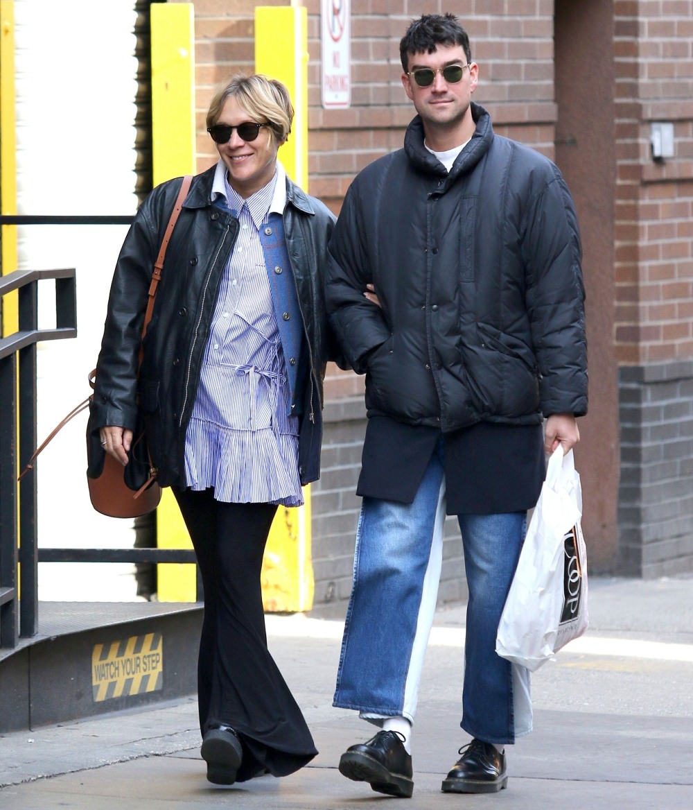 Pregnant Chloe Sevigny and boyfriend Sinisa Mackovic are all smiles shopping for baby clothes in NYC