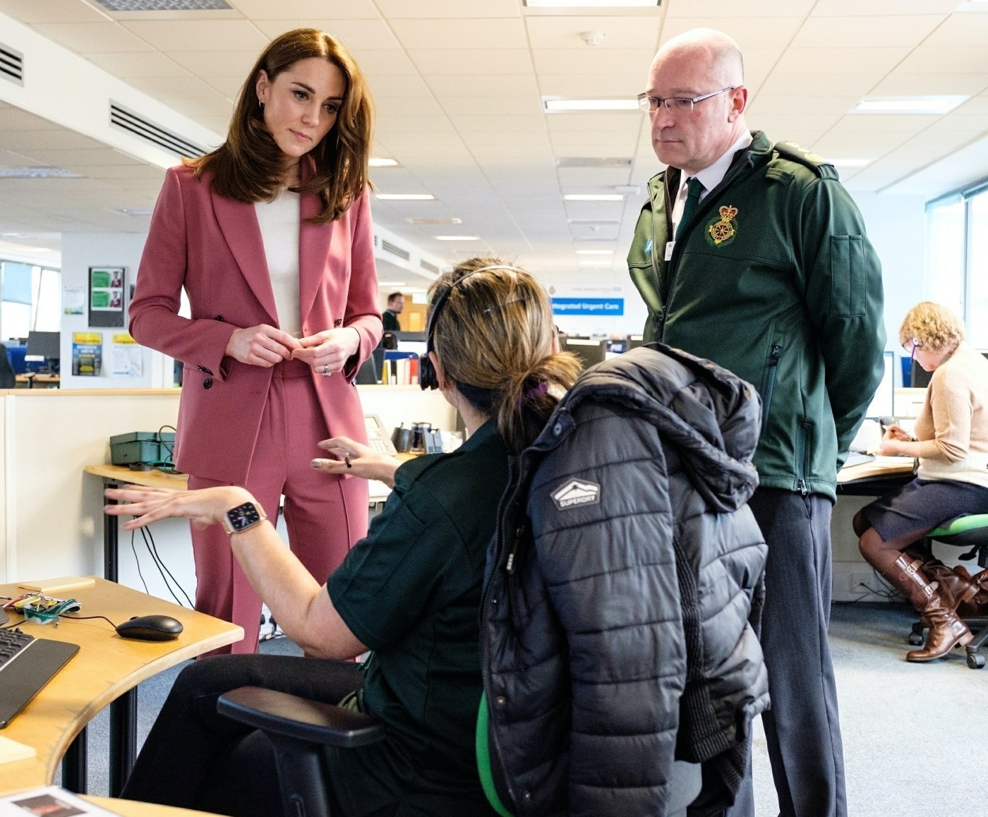 The Duke and Duchess of Cambridge visit the London Ambulance Service during the Coronavirus crisis!