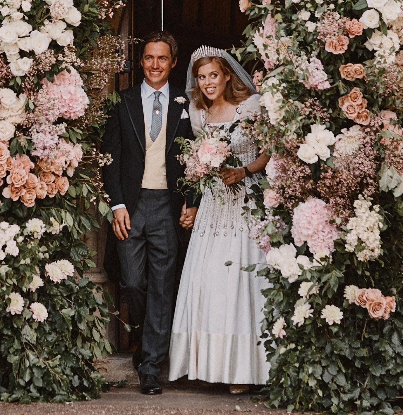 Official Wedding Photograph of Princess Beatrice and Edoardo Mapelli Mozzi