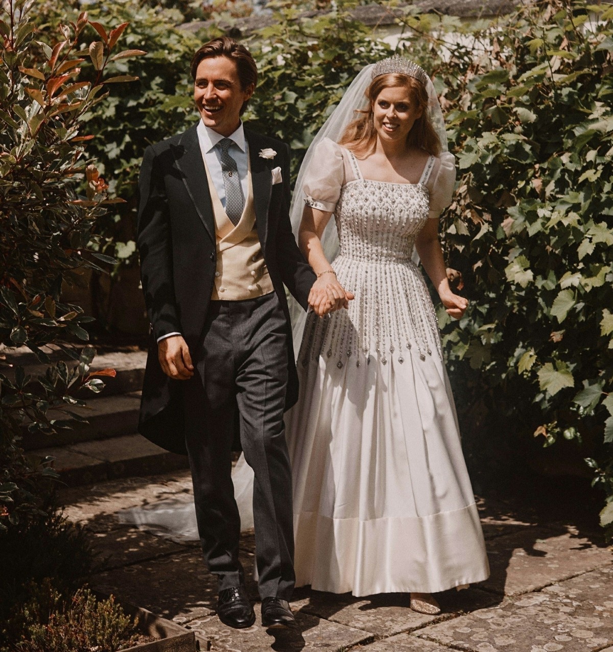 Official Wedding Photos of Princess Beatrice and Edoardo Mapelli Mozzi