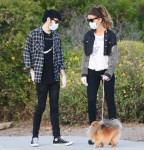 Kate Beckinsale and Goodie Grace Go For Romantic Sunset Stroll in Malibu