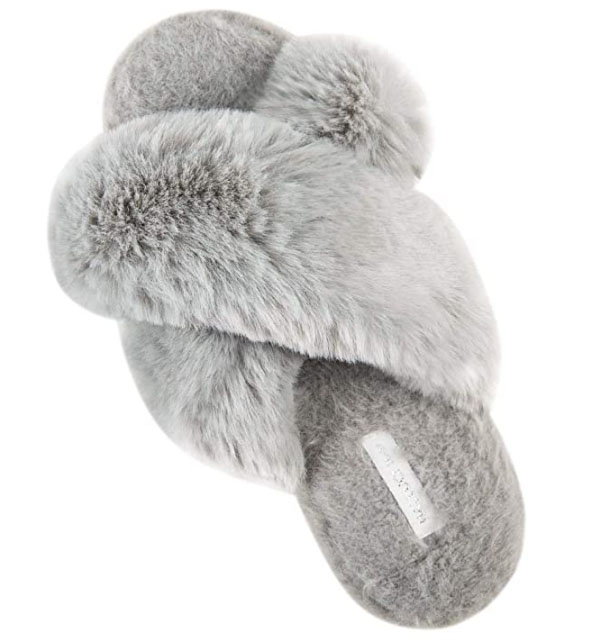 Amazon_FurryFancySlippers1