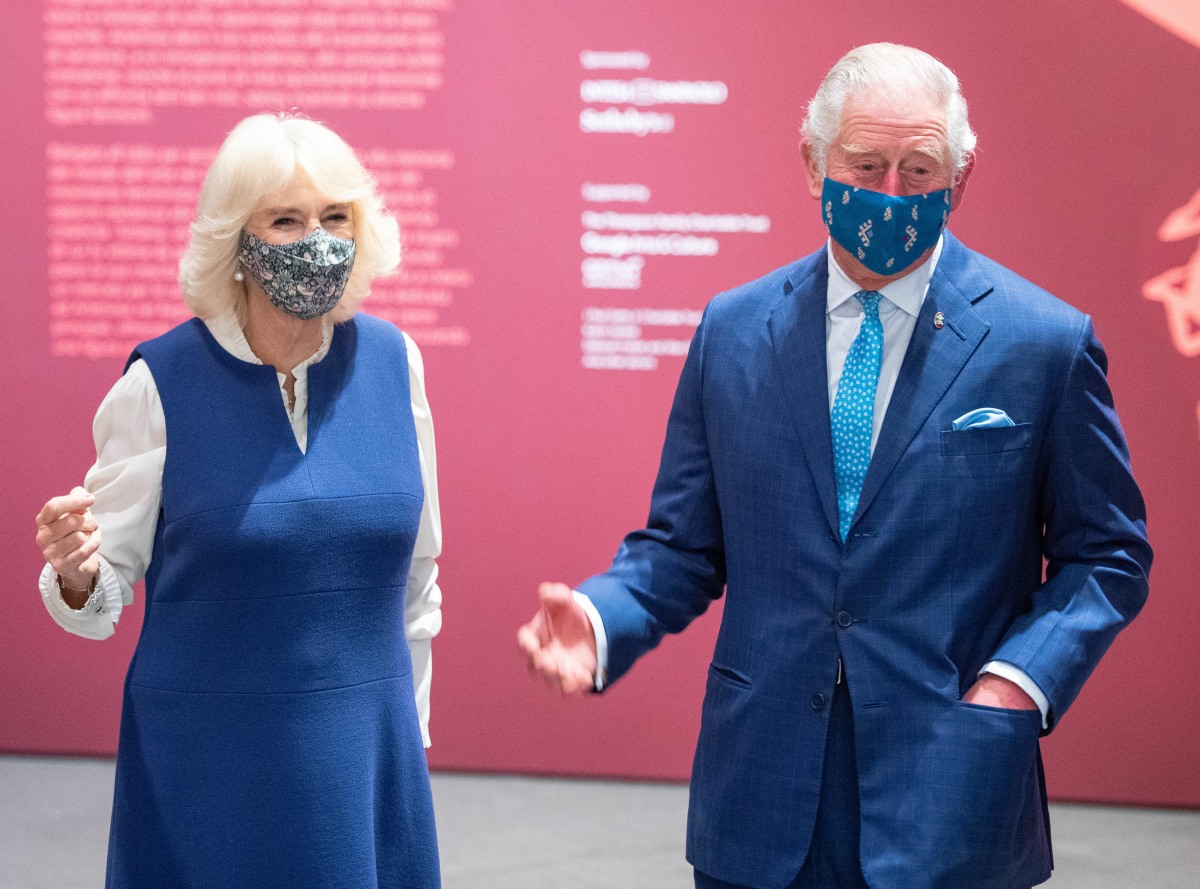 Royal visit to London gallery
