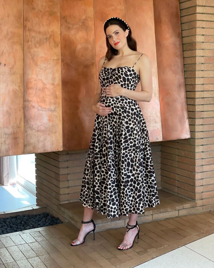 Mandy_Moore_Mom_2