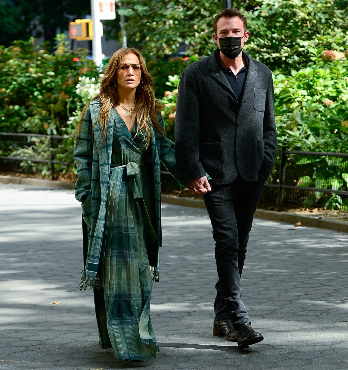 Jennifer Lopez and Ben Affleck go on a stroll through Madison Square Park