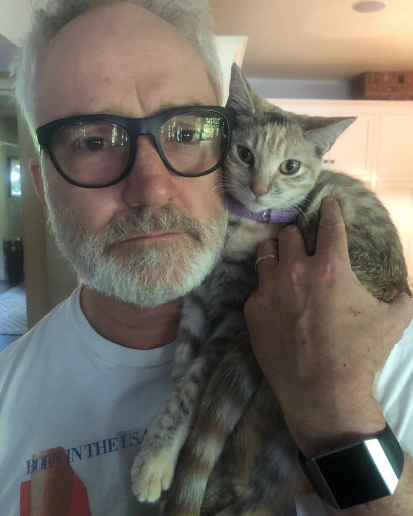 Bradley_WHitford_cat