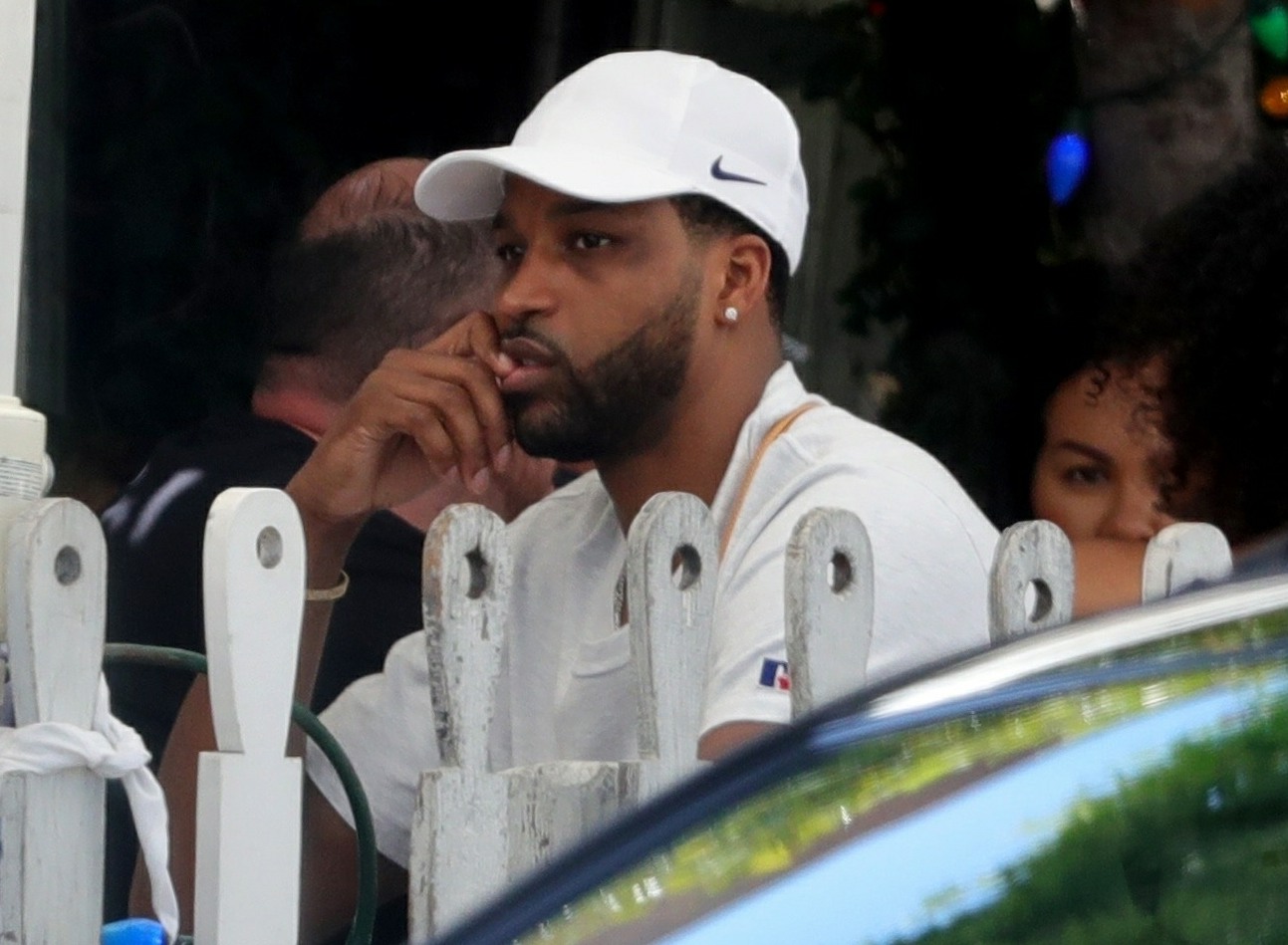 Tristan Thompson has lunch with the boys at The Ivy