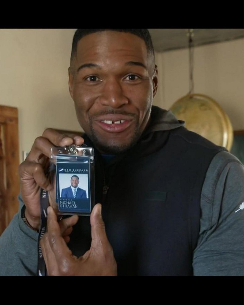 Michael_Strahan_Space