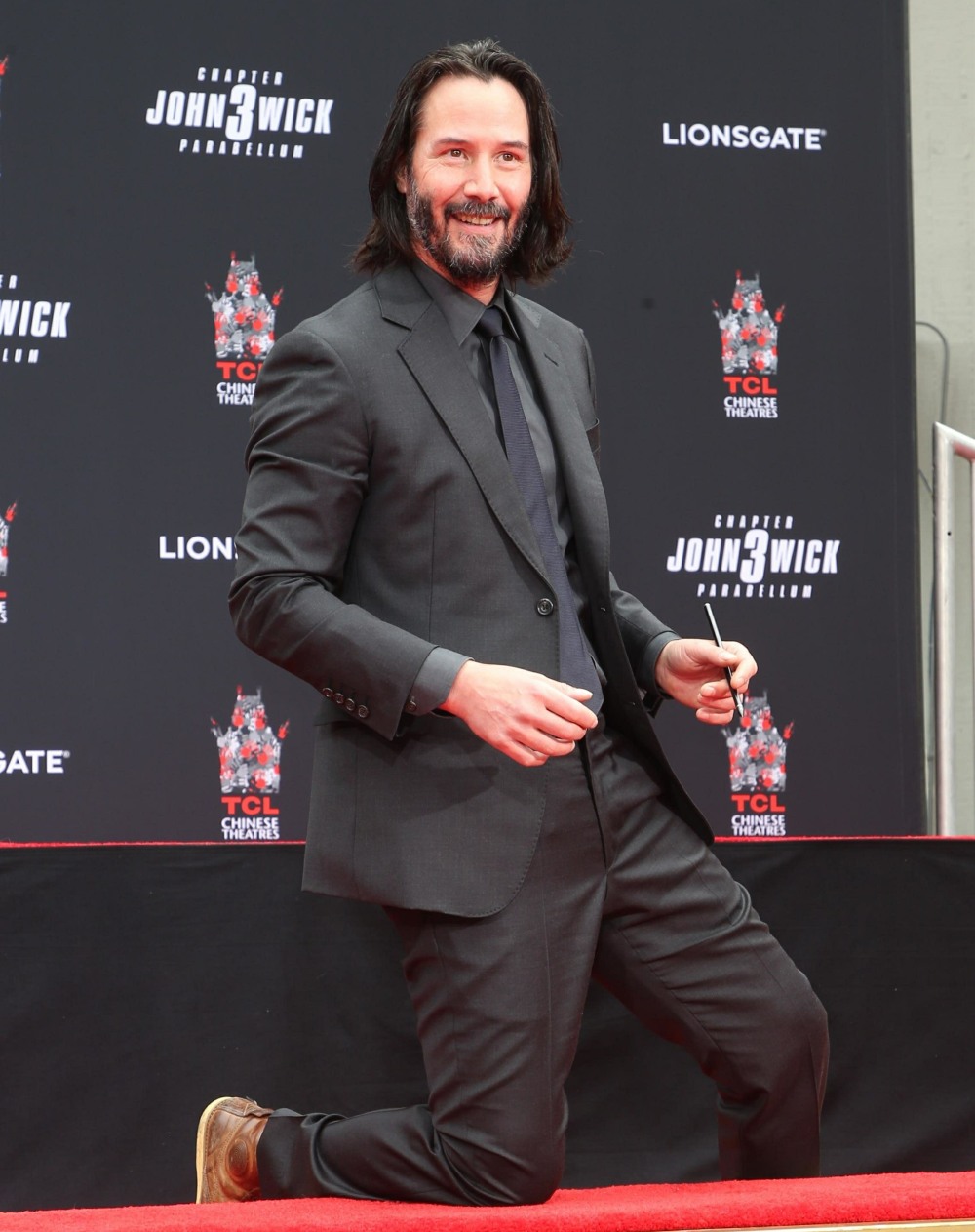 Keanu Reeves hand and footprint ceremony at TCL Theatre in Hollywood