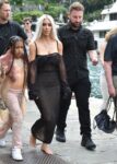 kaltak | Kim Kardashian, evi ile Kanye'nin evi arasında bir 'tampon ev' satın aldı