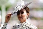 kaltak | Düşes Kate, William ile temasa geçmek için Prens Harry'e 'mesaj gönderdi' mi?