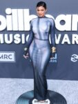 kaltak | Kris Jenner devreye girmeye ve Kylie Jenner'a fazla harcamalarıyla 'yavaşlamasını' söylemeye çalıştı