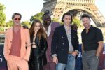 kaltak | Brad Pitt, Paris 'Bullet Train' fotoğraf görüşmesinde korkunç turuncu bir takım elbise giydi