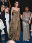 kaltak | Angelina Jolie ve Zahara Jolie-Pitt, Los Angeles'ta bir Spelman College etkinliğine gitti