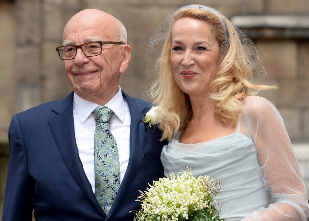 Jerry Hall had Rupert Murdoch served with divorce papers on the tarmac.