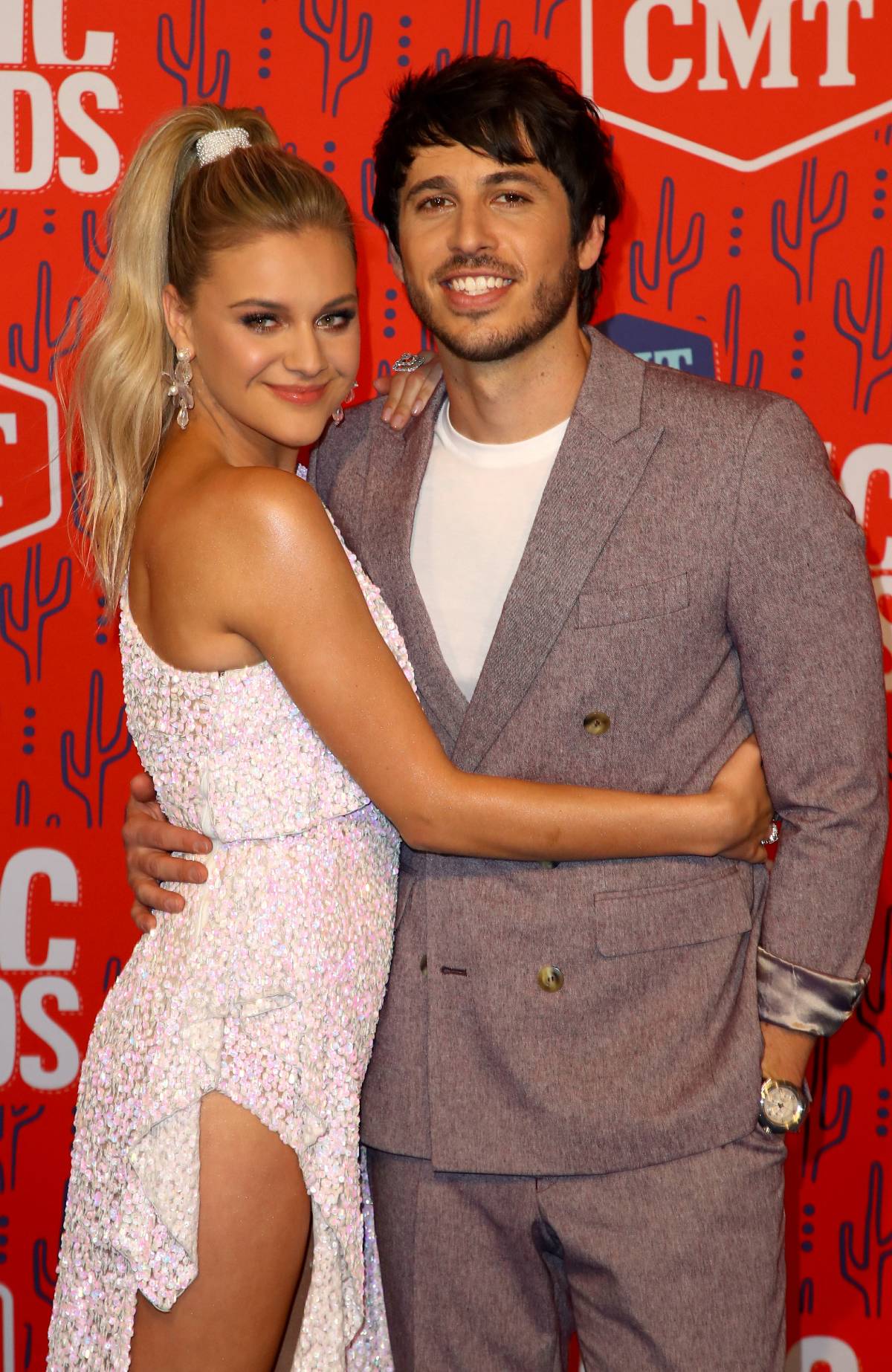 Kelsea Ballerini files for divorce from Morgan Evans after five years.