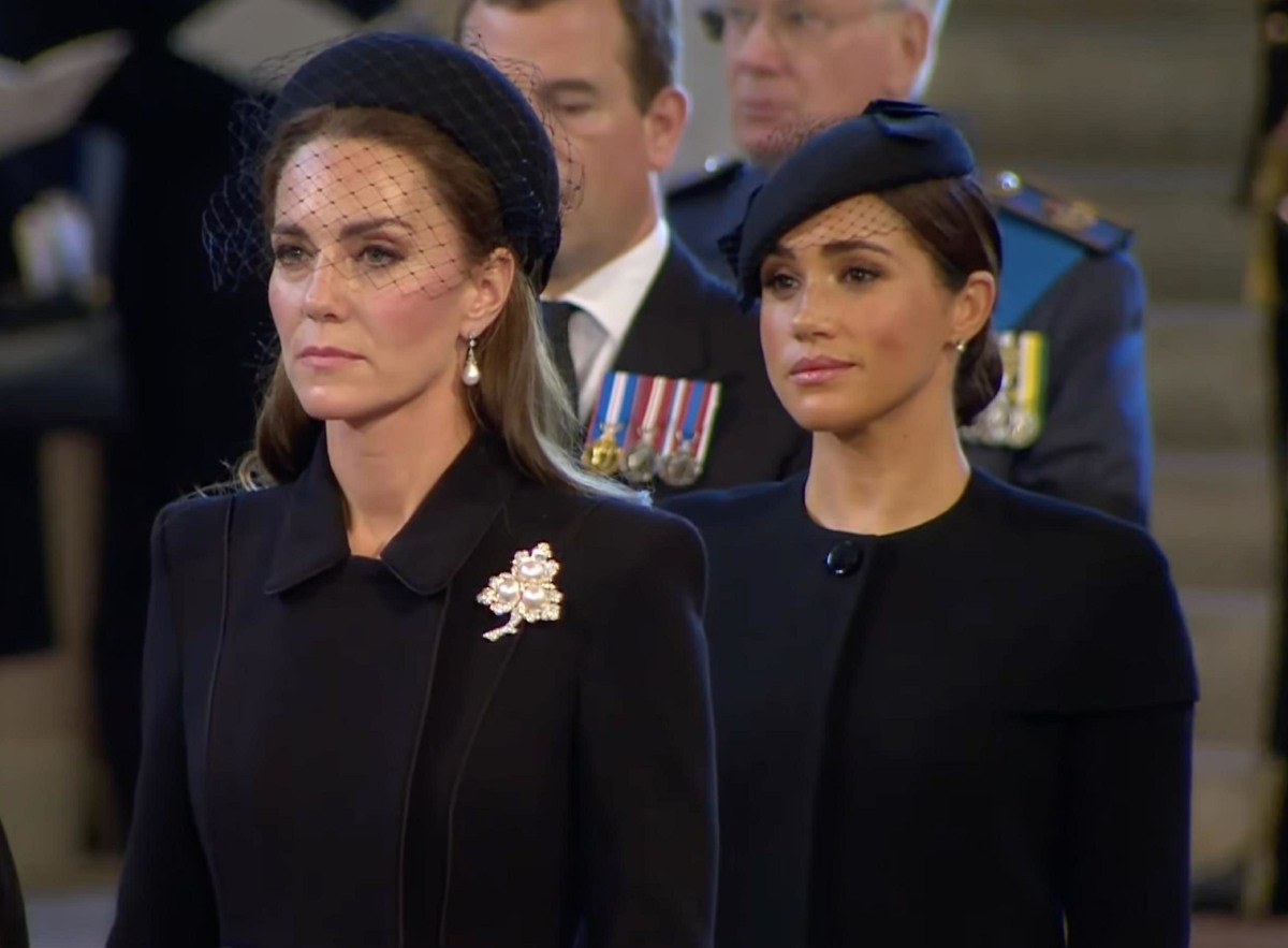 Duchess Meghan & Kate didn’t speak at all during the UK mourning period