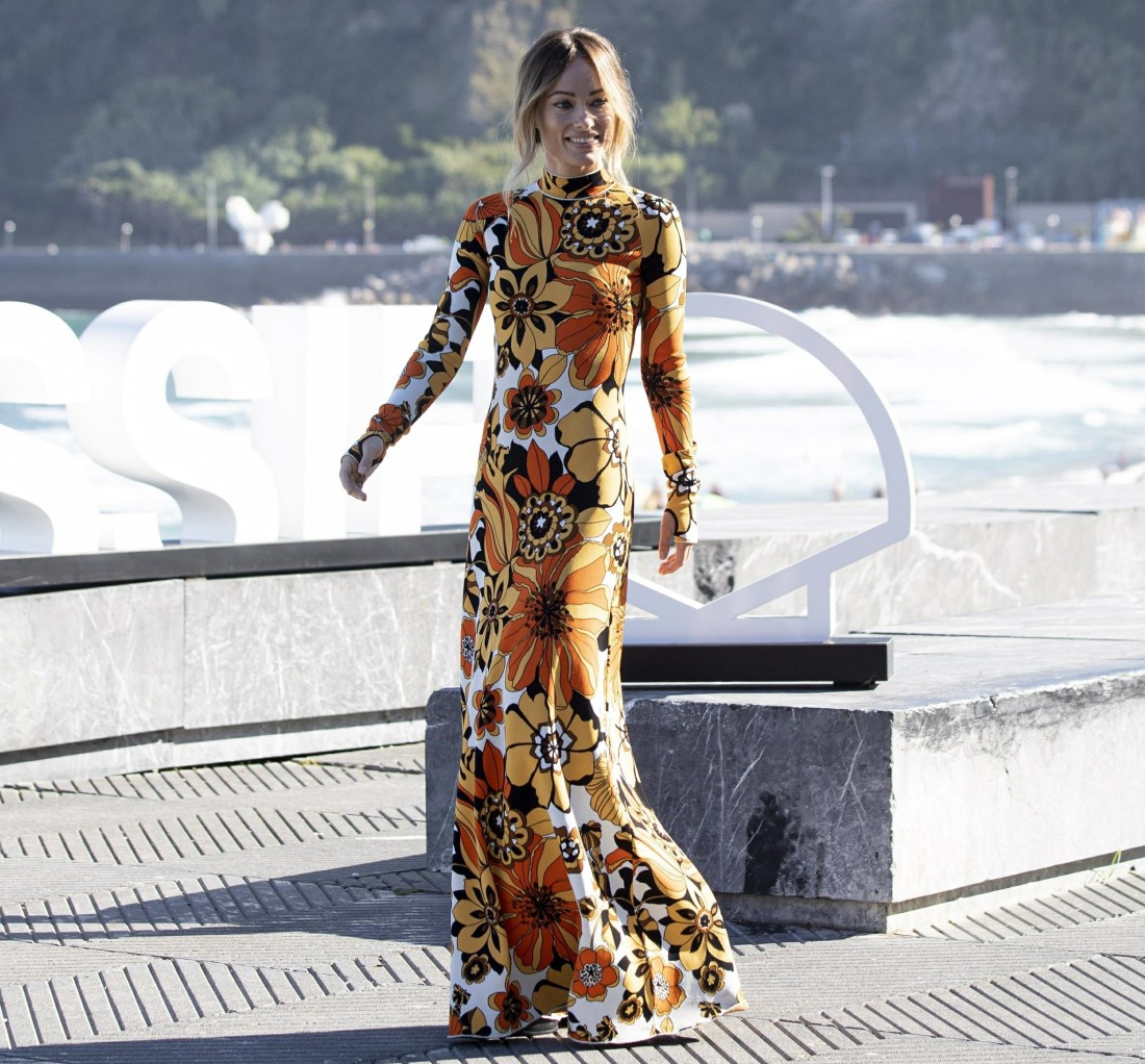 kaltak | Olivia Wilde, San Sebastian festivalinde Kwaidan Editions & Valentino'yu giydi