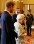 kaltak | Prens Harry'nin QEII'ye haraç: 'Sen ve büyükbabanın şimdi yeniden bir araya geldiğini bilerek gülümsüyoruz'
