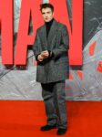 kaltak | Robert Pattinson, sanat dünyasının ayak dirediği Sotheby's için özel bir serginin küratörlüğünü yaptı