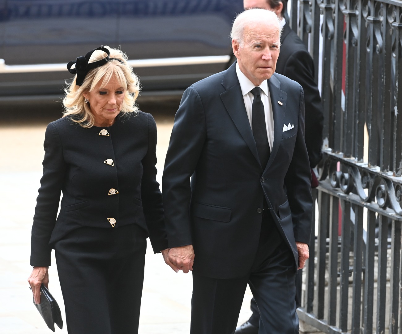 kaltak | Başkan Biden, QEII'nin cenazesine katıldı ve "salgın bitti" dedi