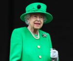 kaltak | Kraliçe II. Elizabeth'in geniş özel mücevher koleksiyonunu kim miras alıyor?