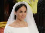 kaltak | Nicholl: QEII, Meghan Markle'ın ikinci düğününde beyaz giymesinden hoşlanmadı