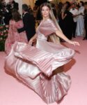 kaltak | Gisele Bundchen, Tom Brady'den körfezin karşısında bir Miami Beach malikanesi satın aldı.