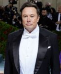 şirret | Elon Musk'ın Twitter Blue'su, birisinin bir ilaç şirketinin hisselerini 8 dolara depolamasına izin verdi.