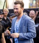 şirret | İnsanlar: 41 yaşındaki Chris Evans, 25 yaşındaki Alba Baptista ile bir yılı aşkın süredir çıkıyor