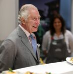 kaltak | York'ta düzenlenen bir etkinlikte Kral Charles ve Kraliçe Camilla'ya yumurta atıldı.