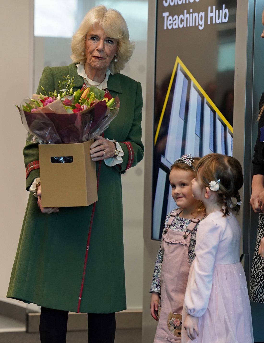 şirret | Kraliçe Camilla yılın ilk solo etkinliğini yaptı, 'Spare'den bahsetmedi
