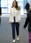 şirret | Prenses Kate, Kaptan Preet Chandi ile takılmak için bir Zara ceket giydi