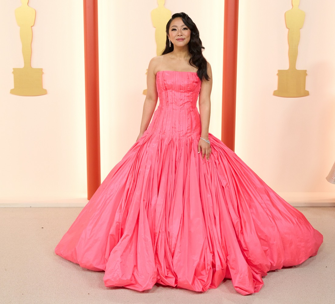 şirret | Florence Pugh, Oscar'larda bir Valentino yorgan giymişti: gecenin en kötü görünüşü?