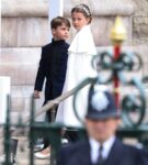 şirret | Prens William ve Kate, ailenin taç giyme törenine geç kalmasından çocukları sorumlu tuttu.