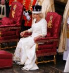şirret | Kraliçe Camilla, Kral Charles ve Prens Harry'yi 'daha da yabancılaştırdı'?