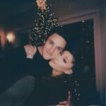 şirret | Ariana Grande ve Dalton Gomez, iki yıllık evliliklerinin ardından boşanmaya hazırlanıyor.