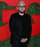 şirret | Alexa Nikolas: Jonah Hill, ben 16 yaşındayken 'dilini boğazıma soktu'