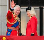 şirret | Kraliçe Camilla, 2027'de Buckingham Sarayı'na taşınmak istemiyor