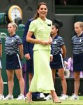 şirret | Prenses Kate, Wimbledon kadınlar finalinde Otoportrede bir tenis topunun kostümünü yaptı